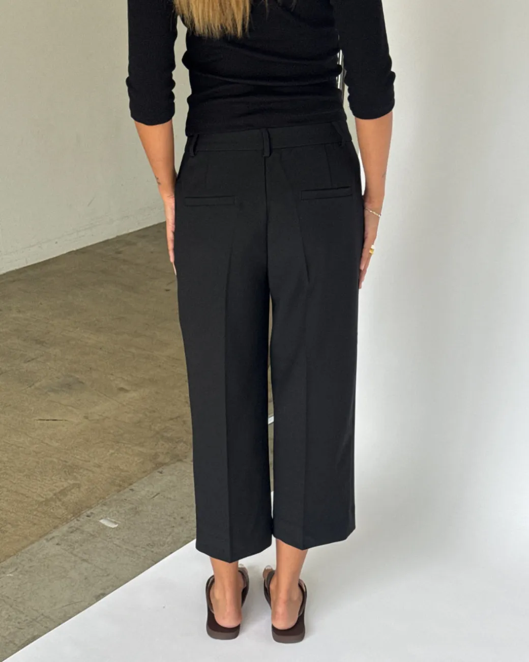 ANAIS capri bukser, sort