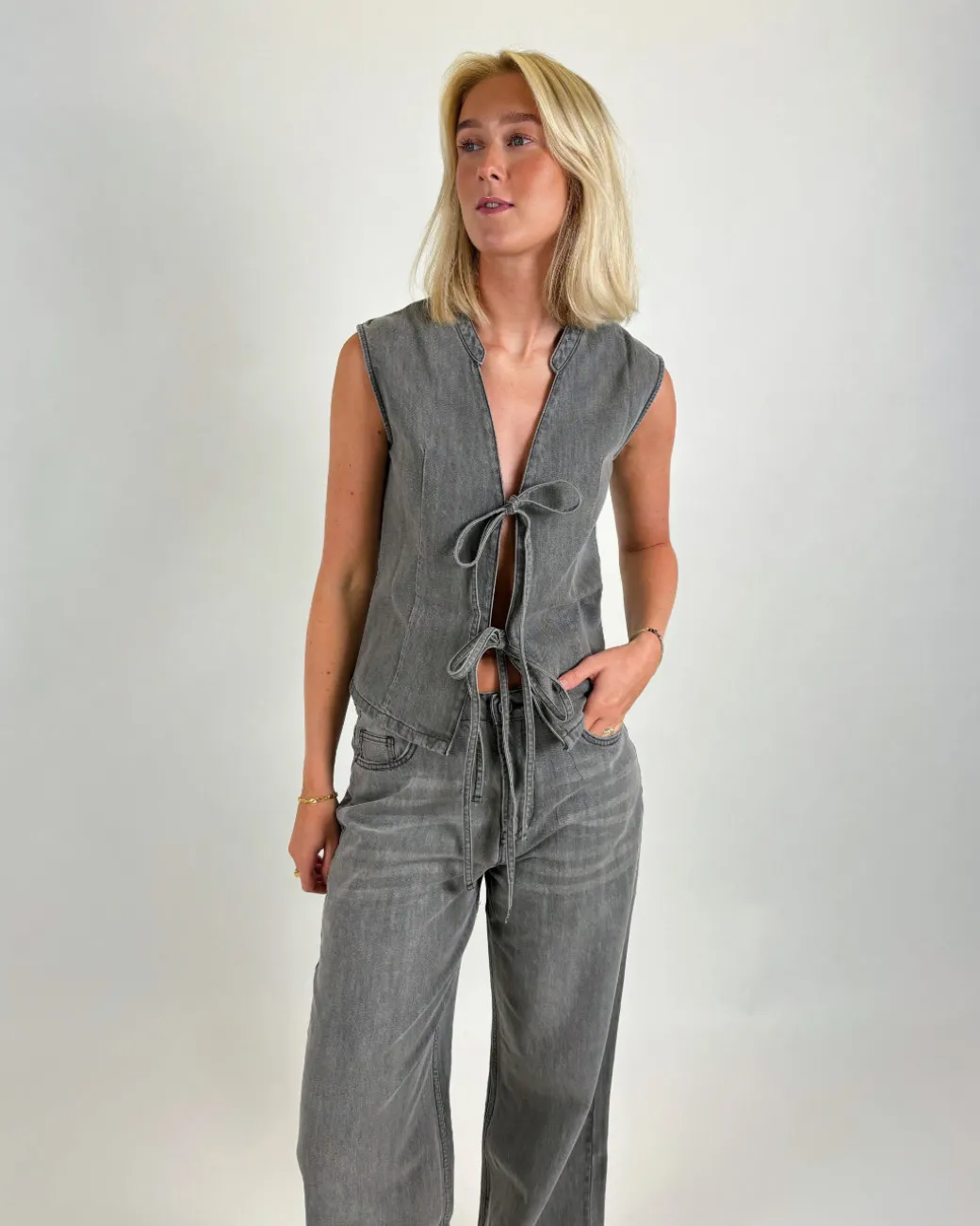 ANNIKA top denim, grå