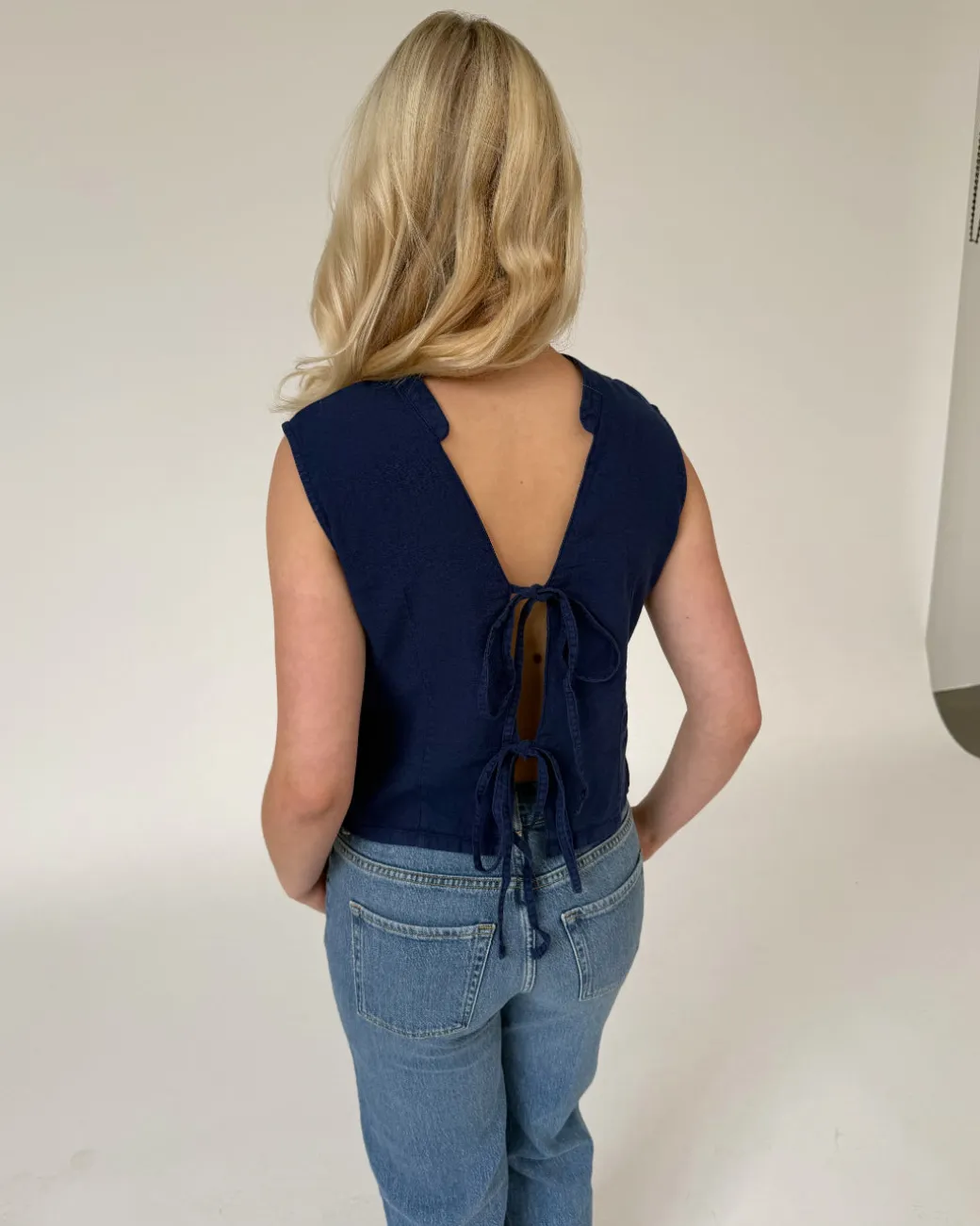 ANNIKA top med bindebånd, navy
