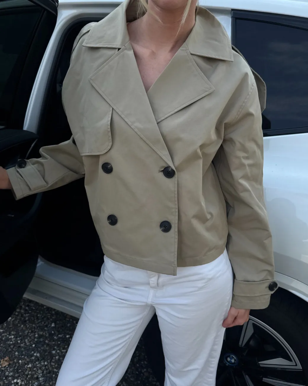 CARLIE kort trenchcoat, beige
