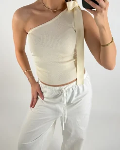 CASSIDY one shoulder top, creme