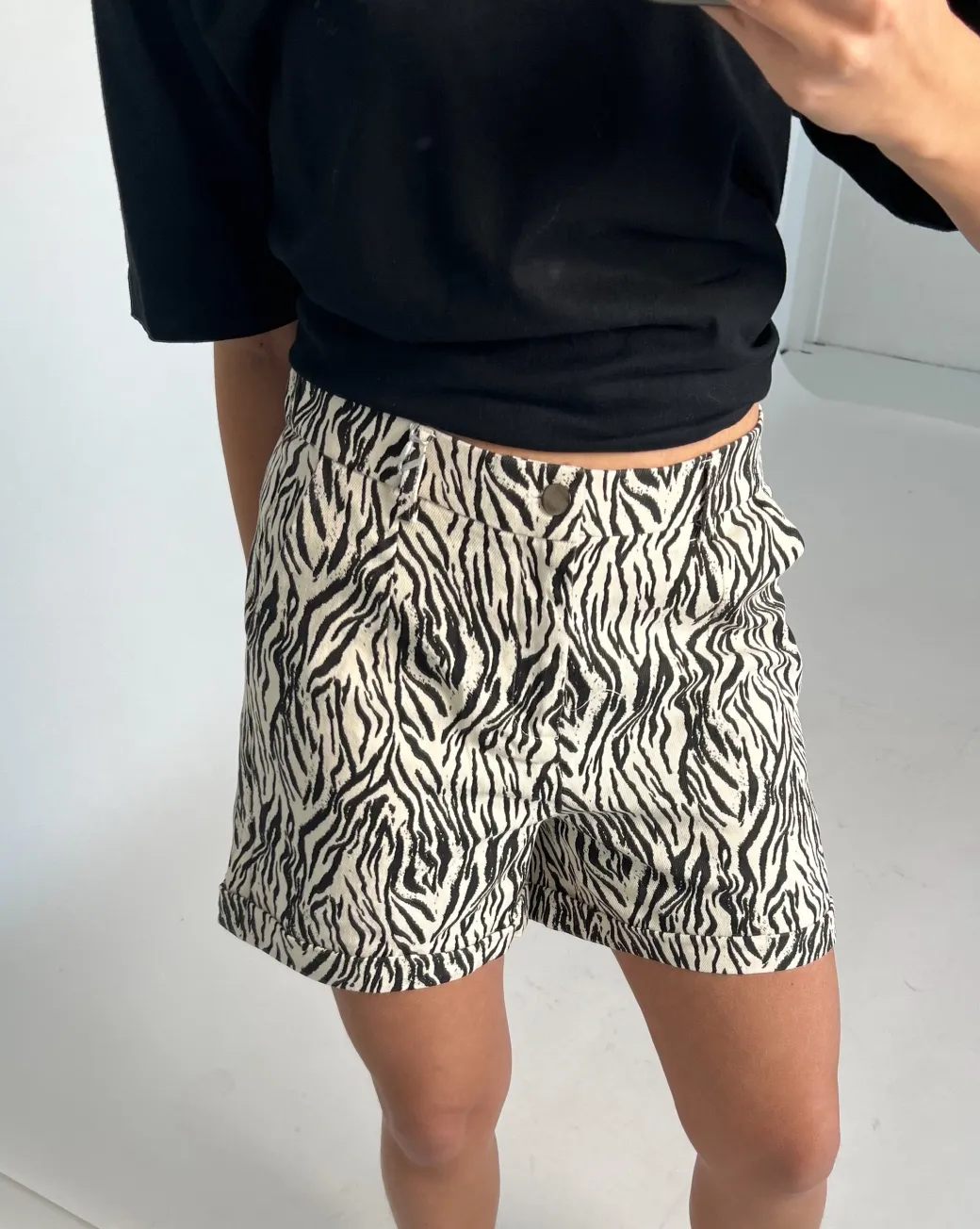 CHARLOTTE shorts, zebra