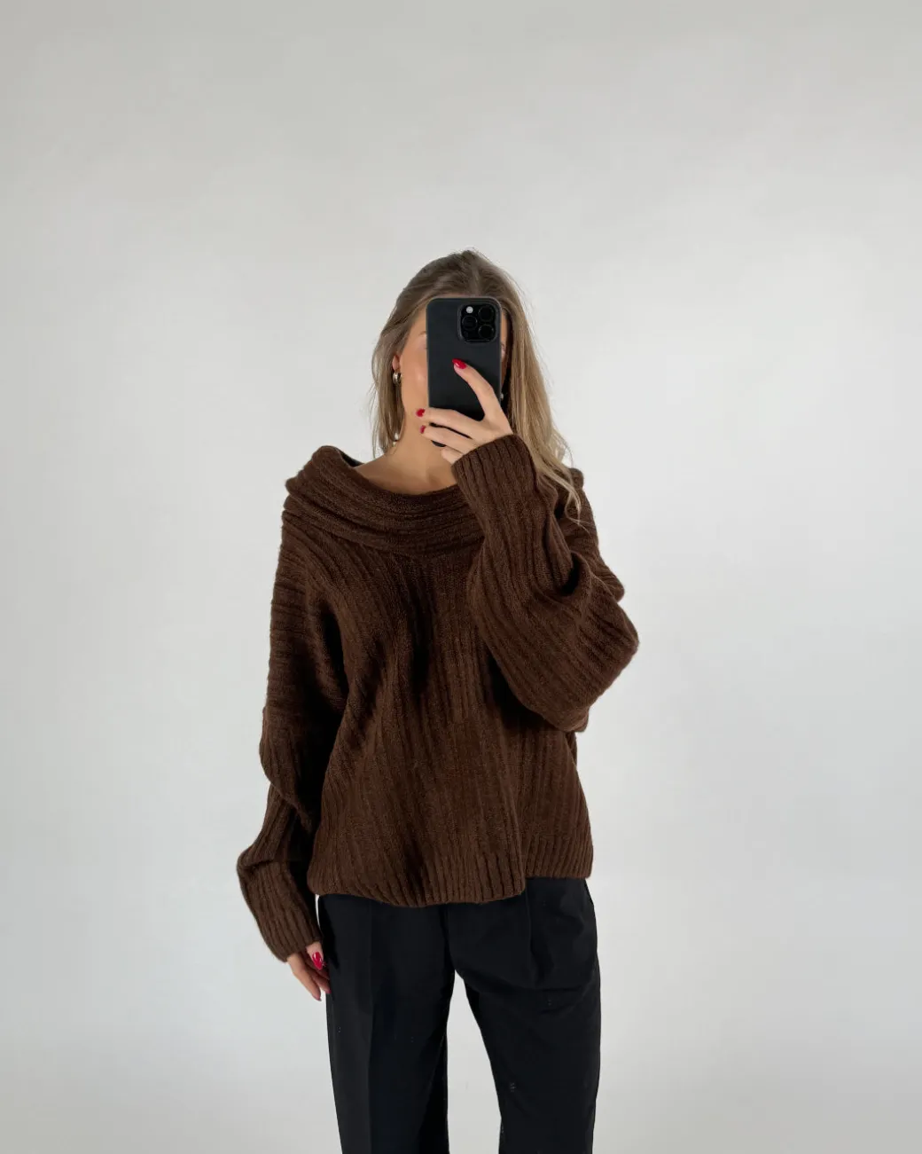 CIELO off shoulder strik, brun