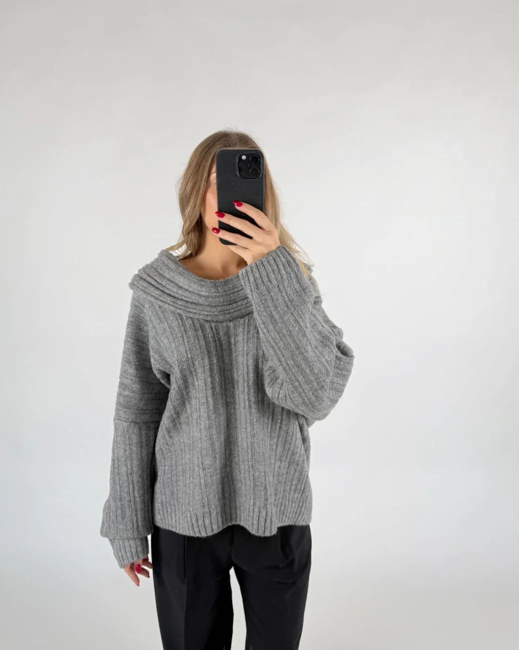 CIELO off shoulder strik, grå