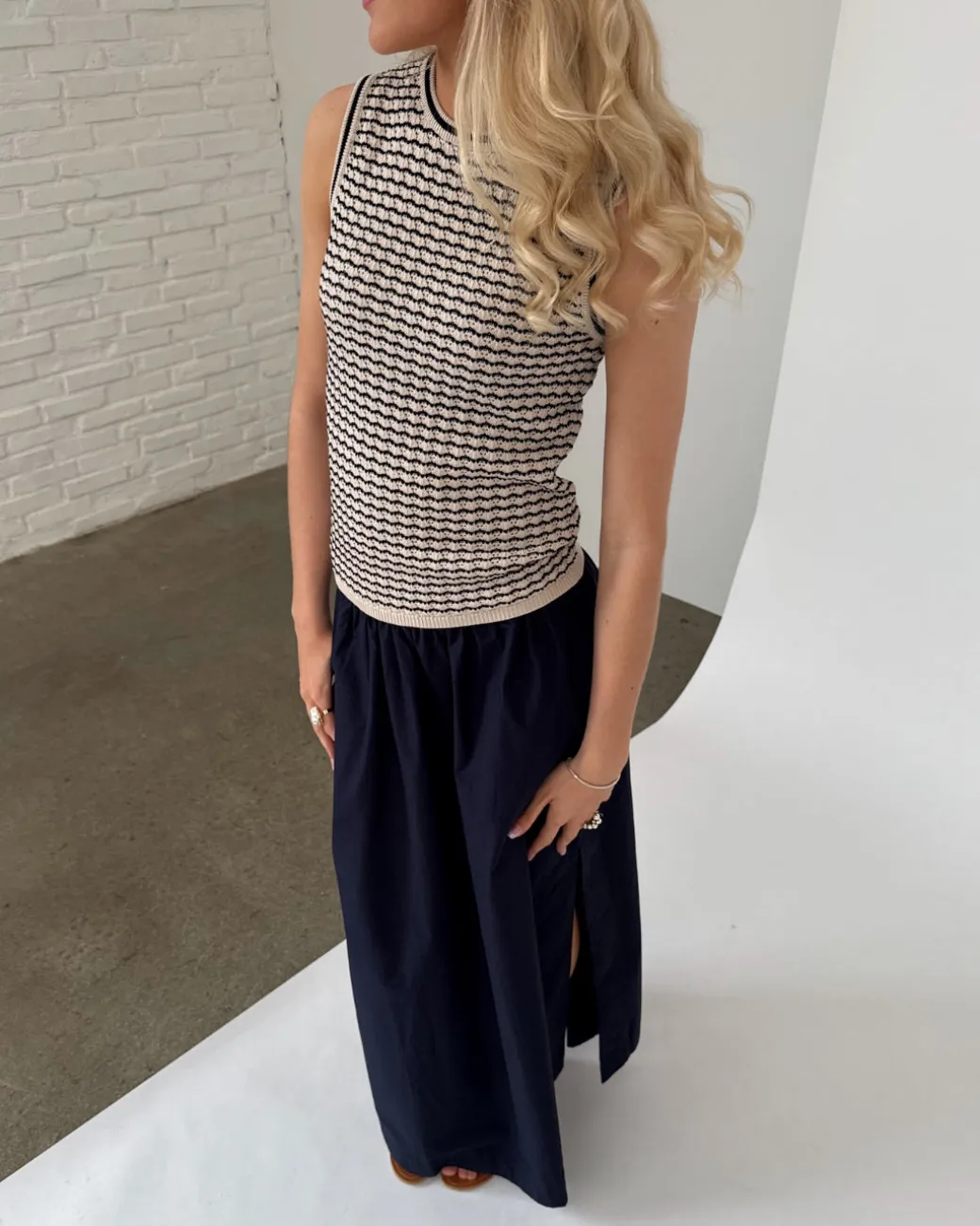 ESTER top, beige/sort