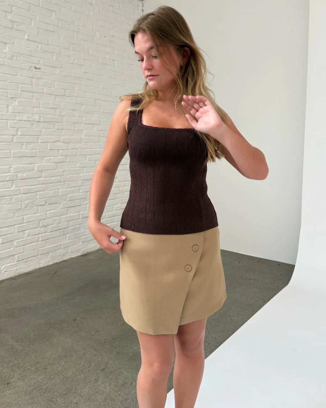 JANELLE top, brun