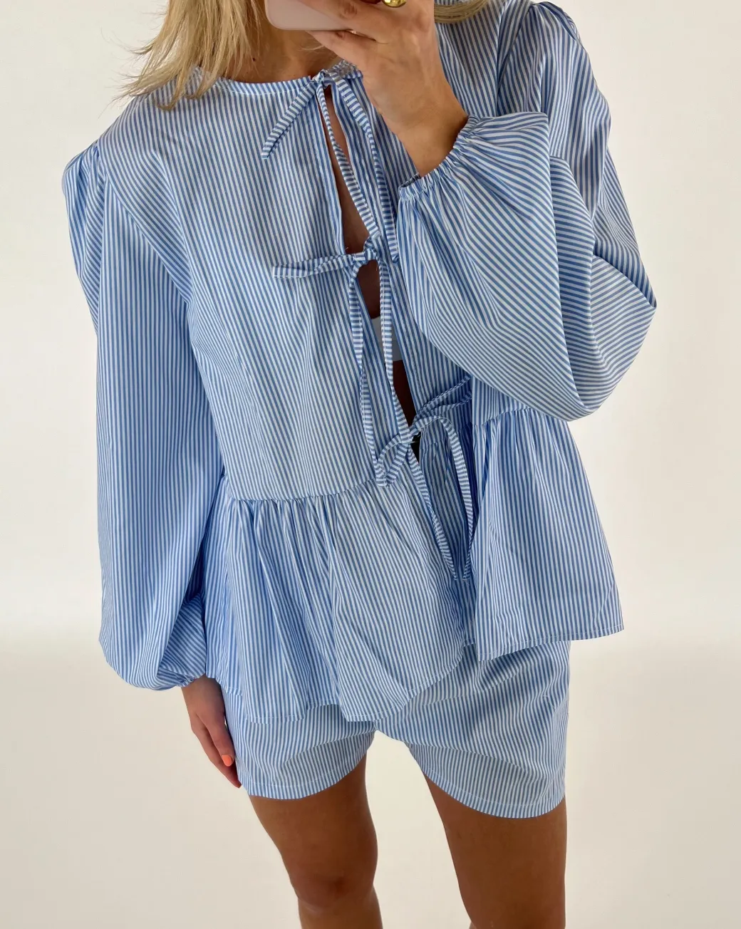 JOANNA bluse, blå/hvid