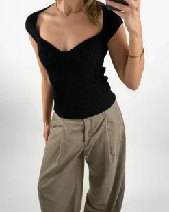 LAINEY top, sort
