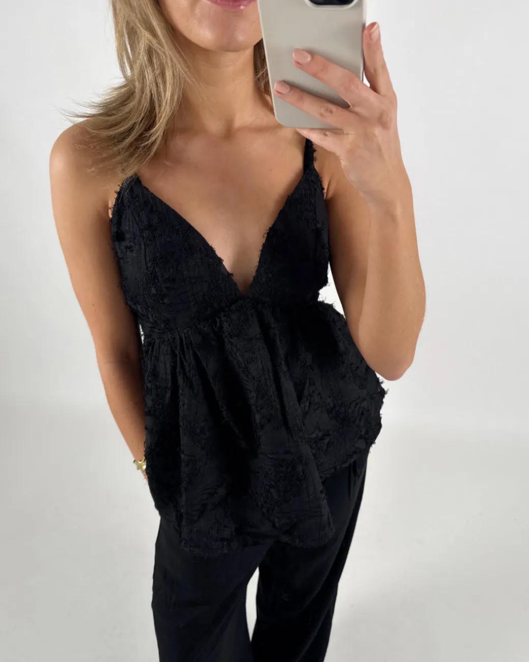LESLIE top, sort