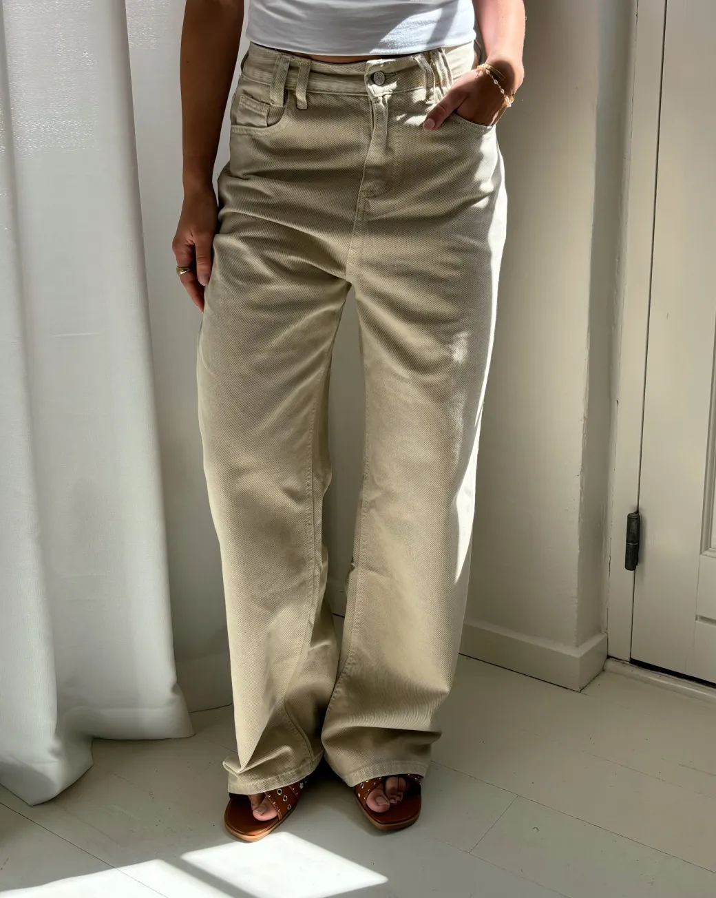 LORETTA wide leg jeans, sand