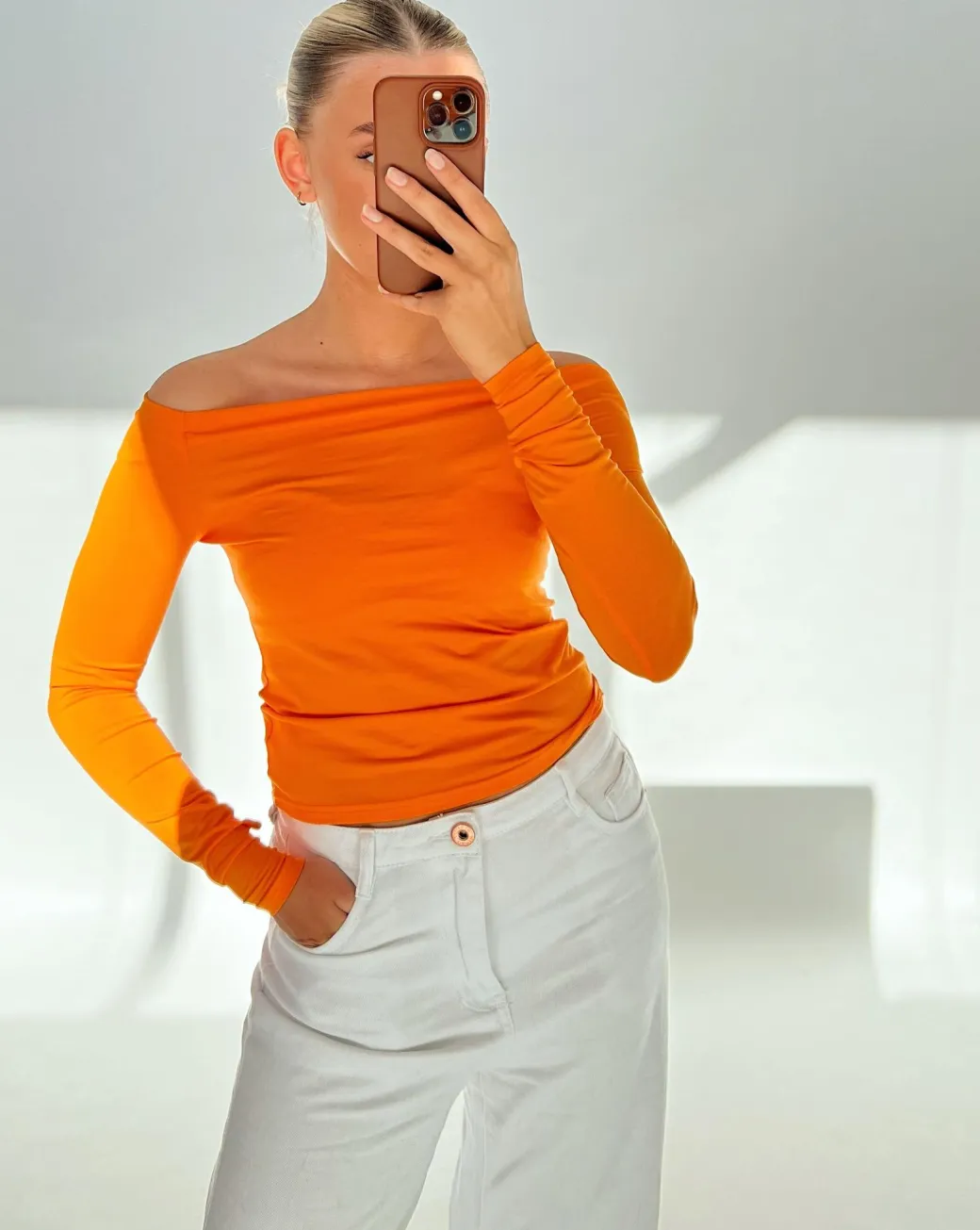 MAIKEN off shoulder bluse, orange