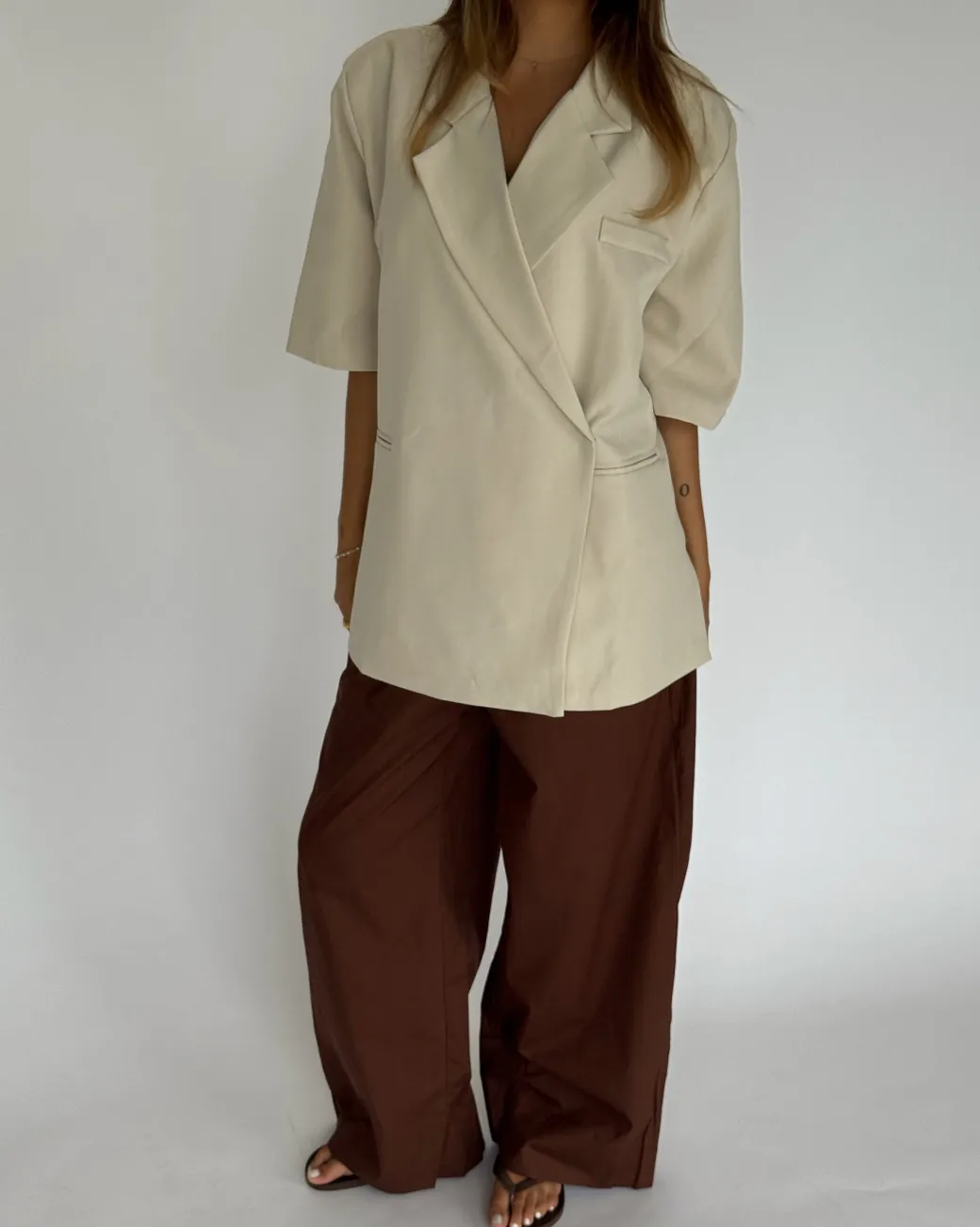 MINNIE oversized kortærmet blazer, creme