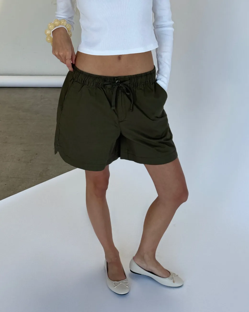 MOLLIE shorts, army