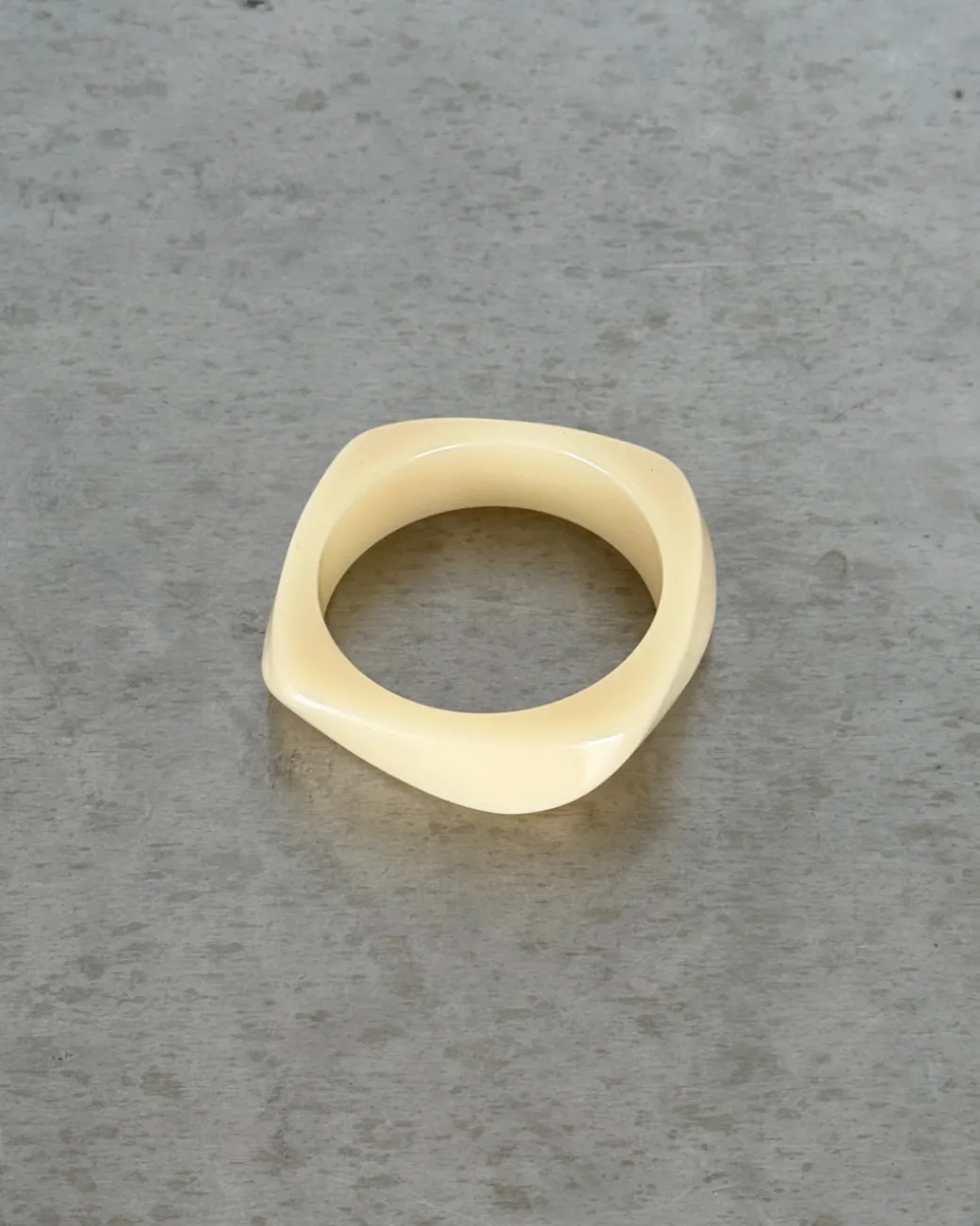 PEYTON bangle, creme