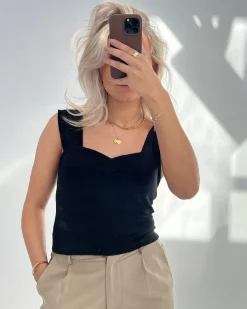 RIE top, sort