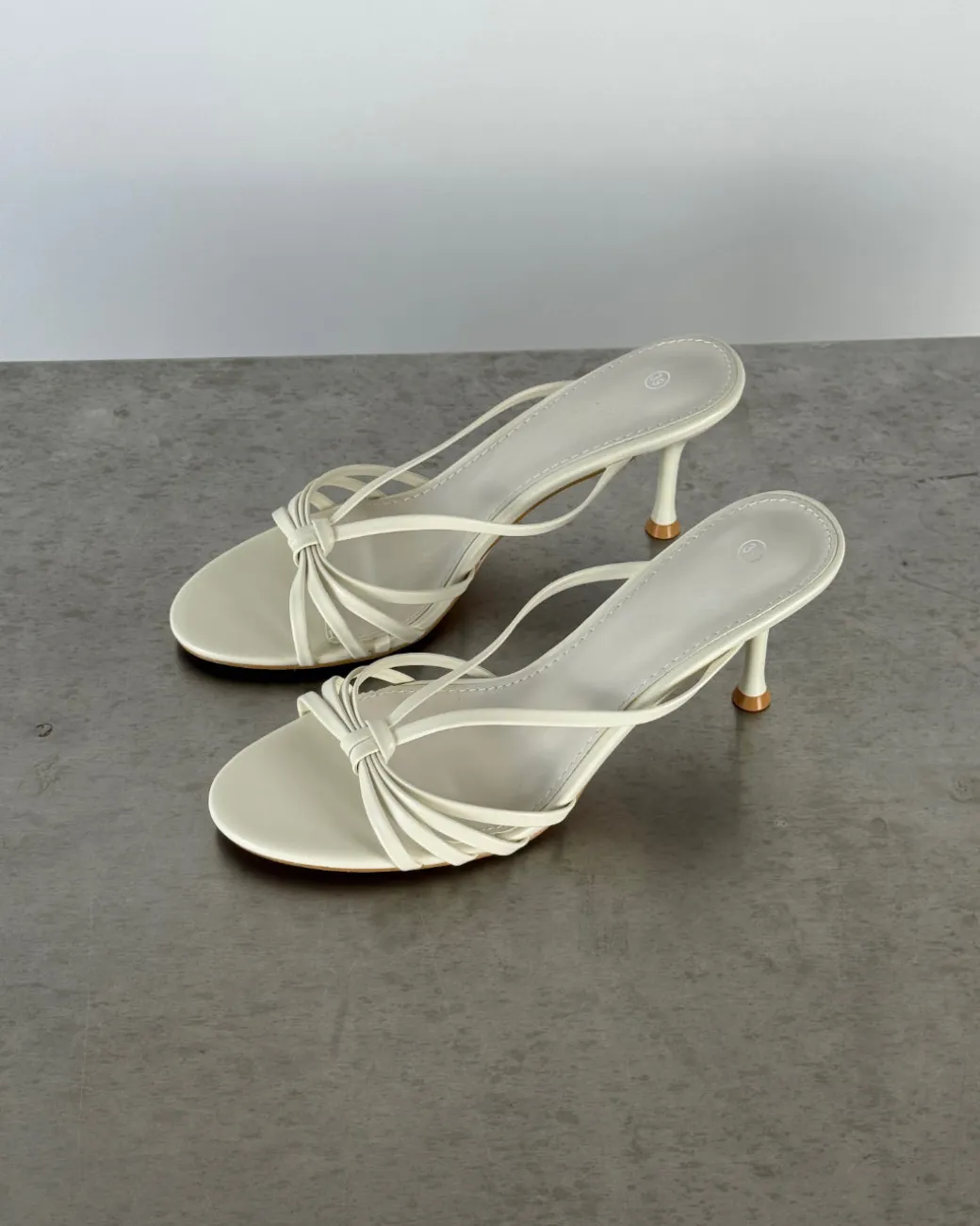RUTHIE hæl, creme