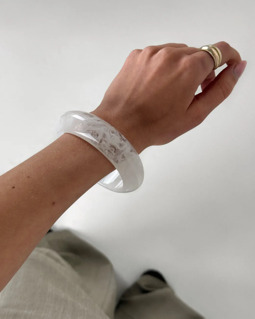 SHILOH bangle, hvid