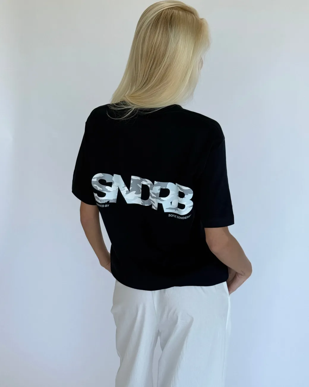 SNDRB t-shirt, navy/grå camouflage