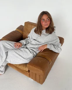 STUDIO VESTERBRO hoodie, grå