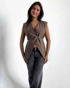 YUI vest, brun